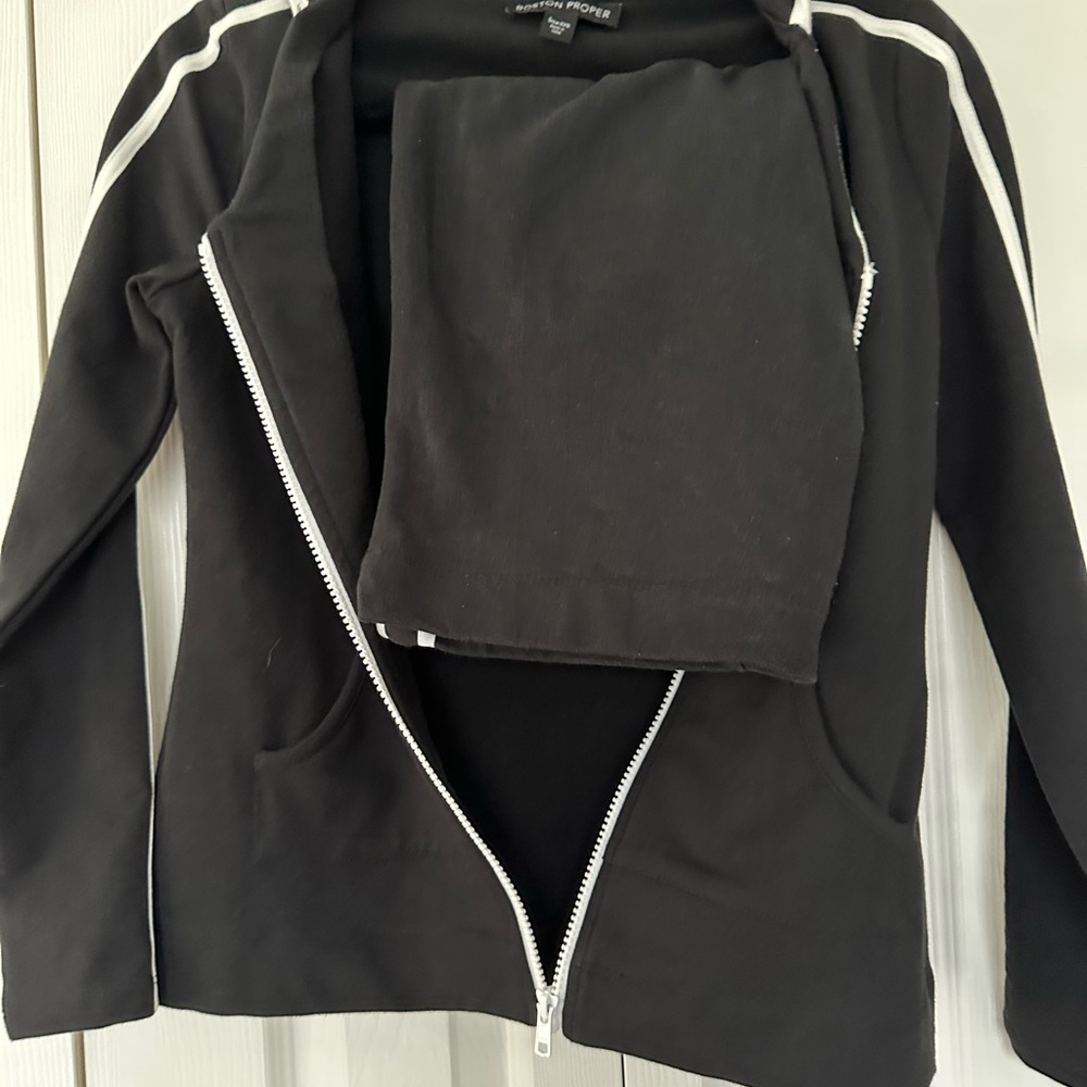 Boston Proper bike shorts with jacket